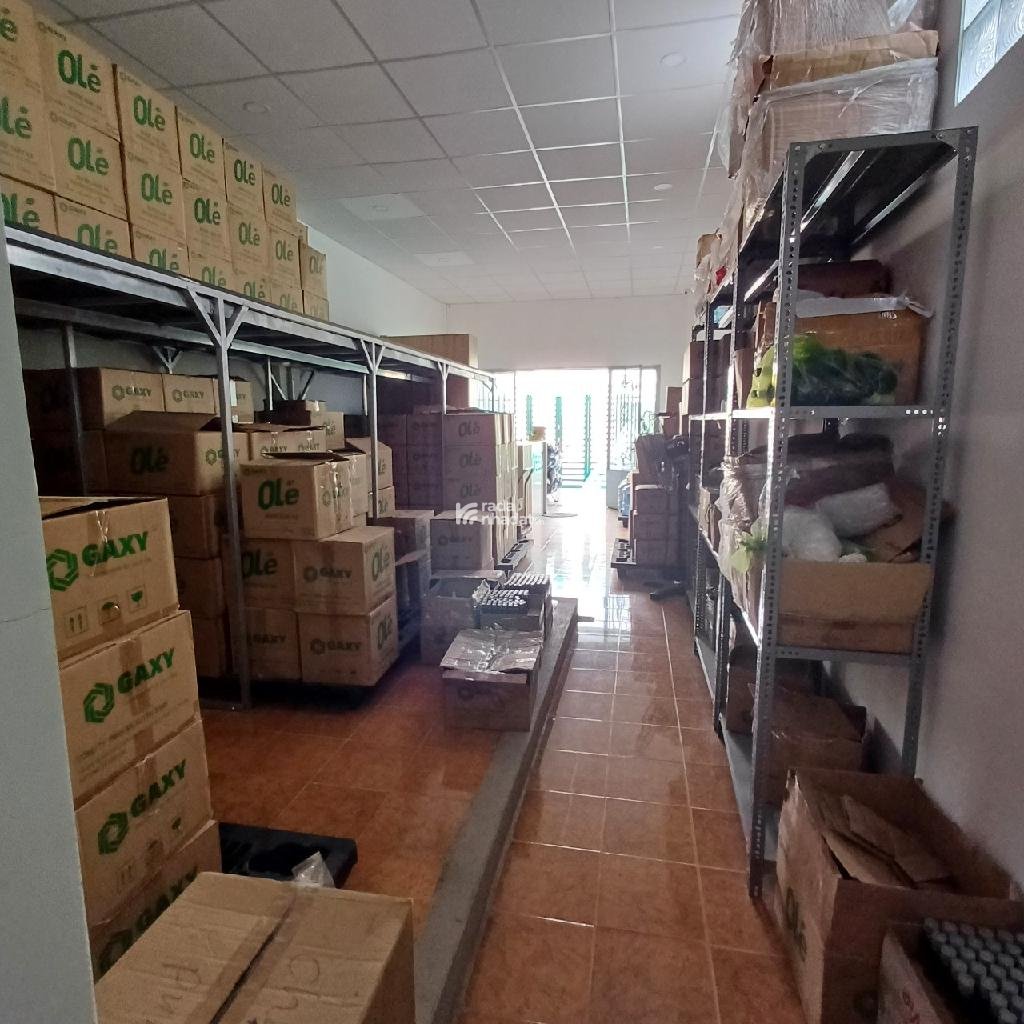 Bán Nhà Mặt Tiền CXPLB,P.3 ,Quận 6 (170m2 - 4,5 x 24m x 2 Tầng) 12 Tỷ TL