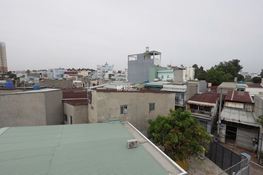 NHÀ ĐẸP HXH - 5x14M - 3 TẦNG - NGAY CHỢ TÂN CHÁNH HIỆP Q12 - 4.68 TỶ