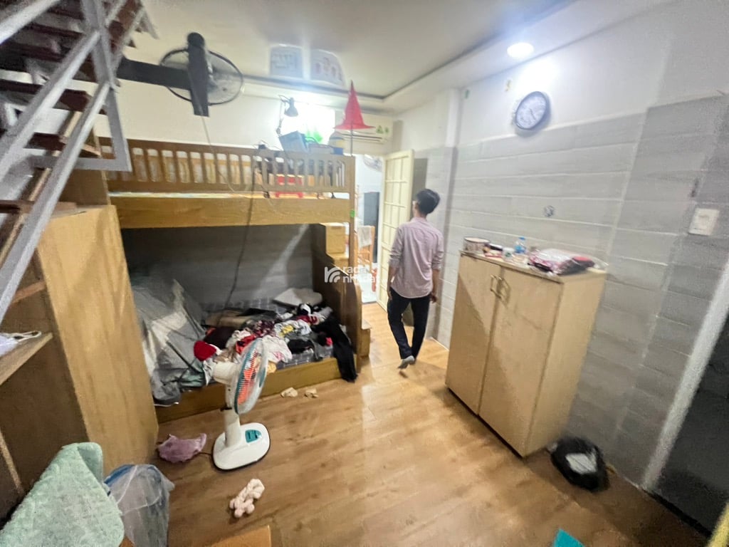 NHÀ ĐẸP, HẺM XE TẢI TRÁNH NHAU SÁT NGÃ 3 TÔ NGỌC VÂN LINH ĐÔNG 5,5X20 CHỈ 8 TỶ.