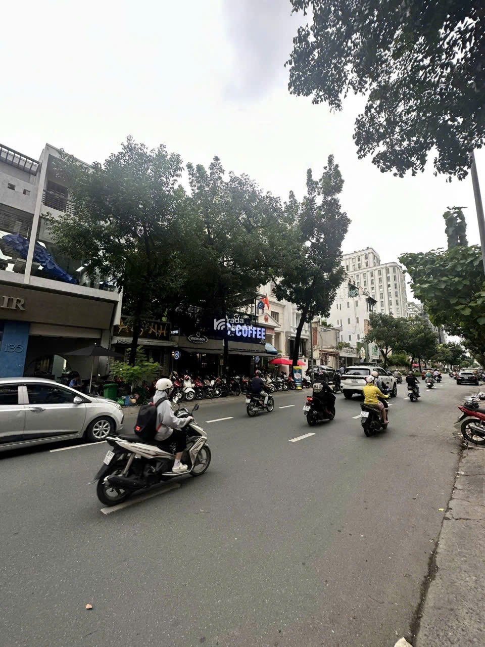 Bán khuôn xây Building - mặt tiền Quận 1 - 18x17m -CTXD :2 hầm 14 tầng -  Giá 95 tỷ