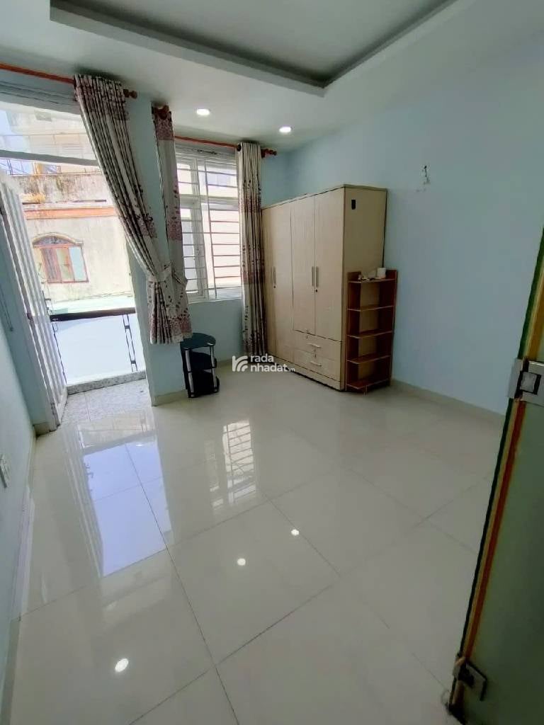 SÁT MT NGUYỄN TRỌNG TUYỂN, PHÚ NHUẬN, 62M2 CÓ KC TIỆN CẢI TẠO. GIẢM 2T CHỈ 11.5T TL 