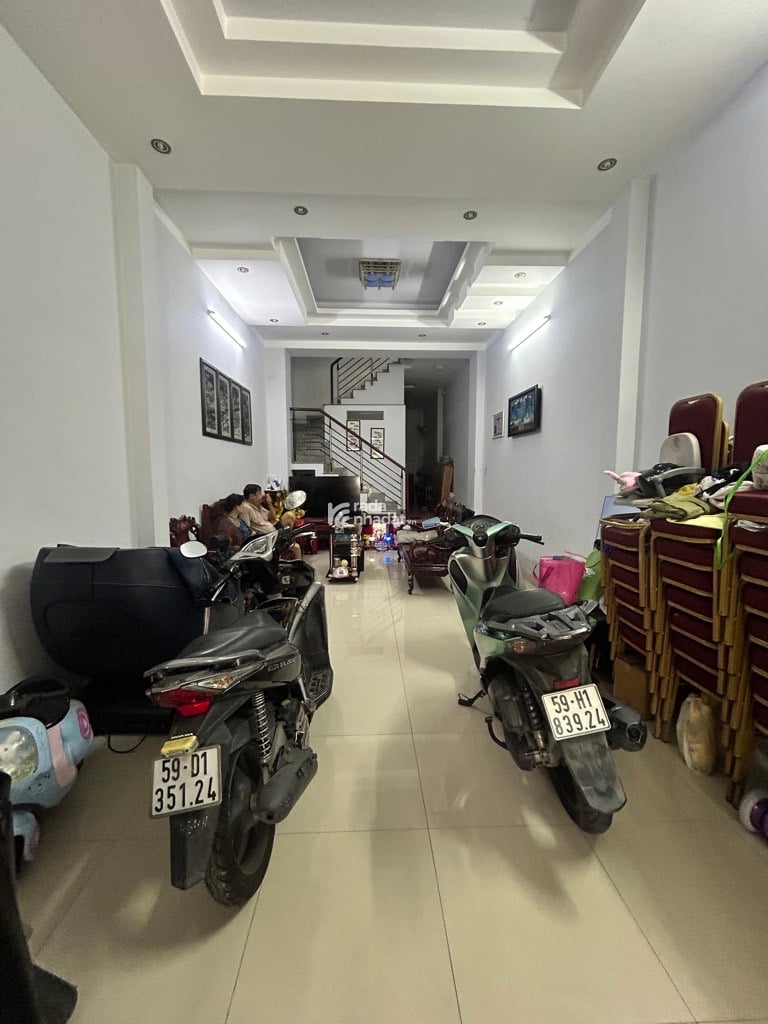 TRUNG TÂM TÂN PHÚ HXH 4 TẦNG 80M2  