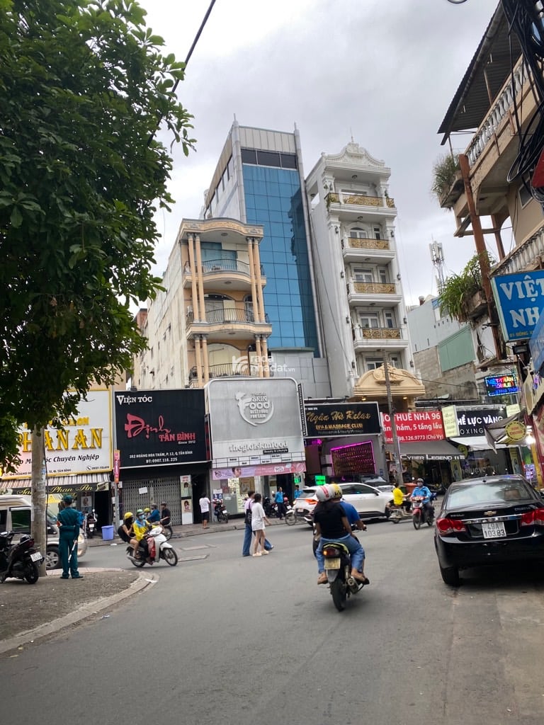 NGAY GẦN CHỢ, MTKD HOÀNG HOA THÁM, TÂN BÌNH, 165M2 CÓ KC Ở NGAY. GIẢM 350TR CHỈ CÒN 36T TL 