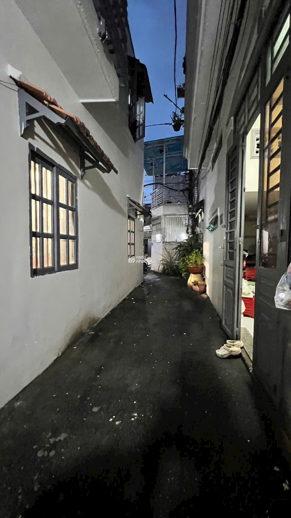 BÁN NHÀ NGUYỄN TƯ GIẢN, NGAY CHỢ PHẠM VĂN BẠCH, SHR, 2 PHÒNG NGỦ