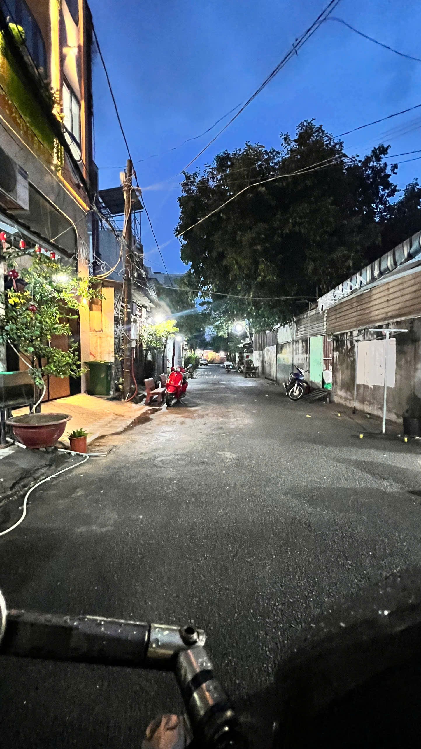 BÁN NHÀ NGUYỄN TƯ GIẢN, NGAY CHỢ PHẠM VĂN BẠCH, SHR, 2 PHÒNG NGỦ