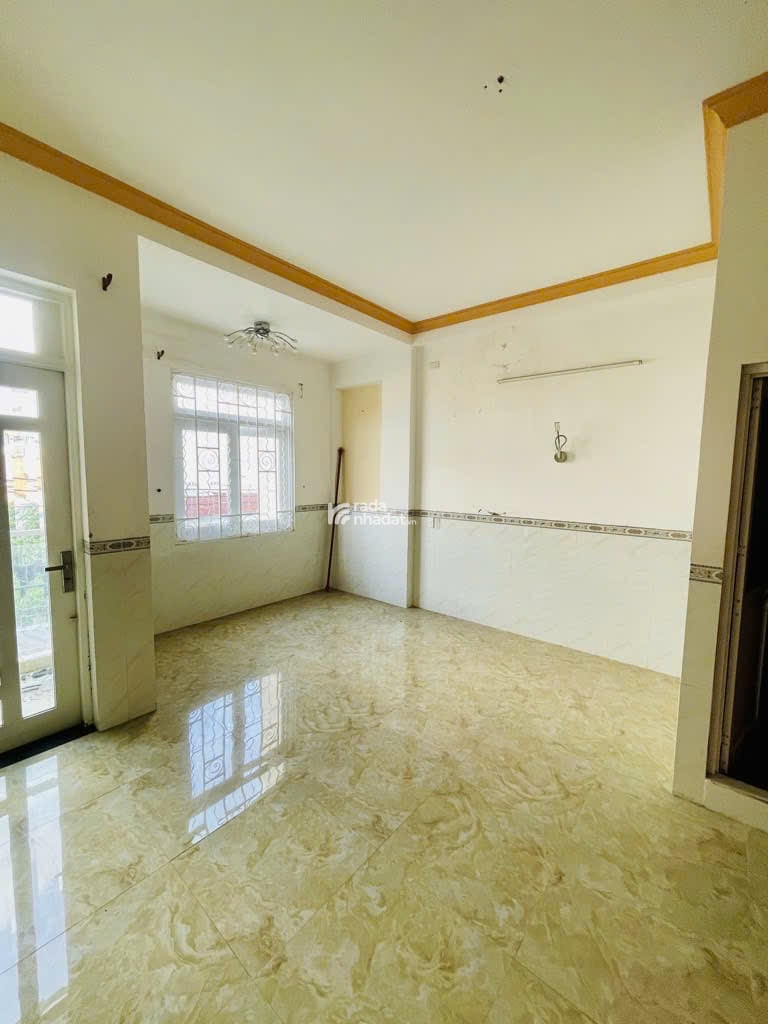 Bán Nhà HXH Đường Tỉnh Lộ 10,BTĐ,Bình Tân (4,5 x 21 x 3 Tầng) 7,9 Tỷ TL