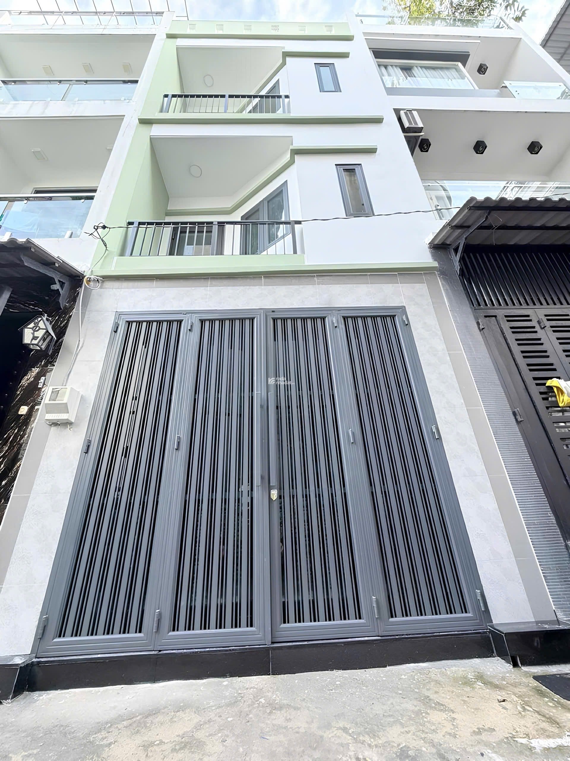 DT: 4x15 (60m2) - Nhà Đúc 4 Tầng - Đường Xe Hơi - Cạnh Tân Sơn Nhì - chỉ 6,x ty