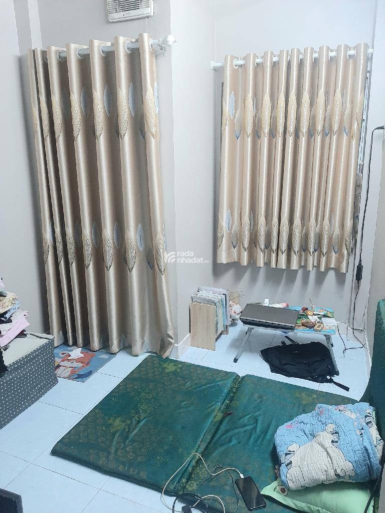 HẺM XE HƠI SÁT NHÀ, LẠC LONG QUÂN, TÂN BÌNH, 42M2 CÓ KC Ở NGAY. GIẢM 350TR CHỈ CÒN 4T TL 