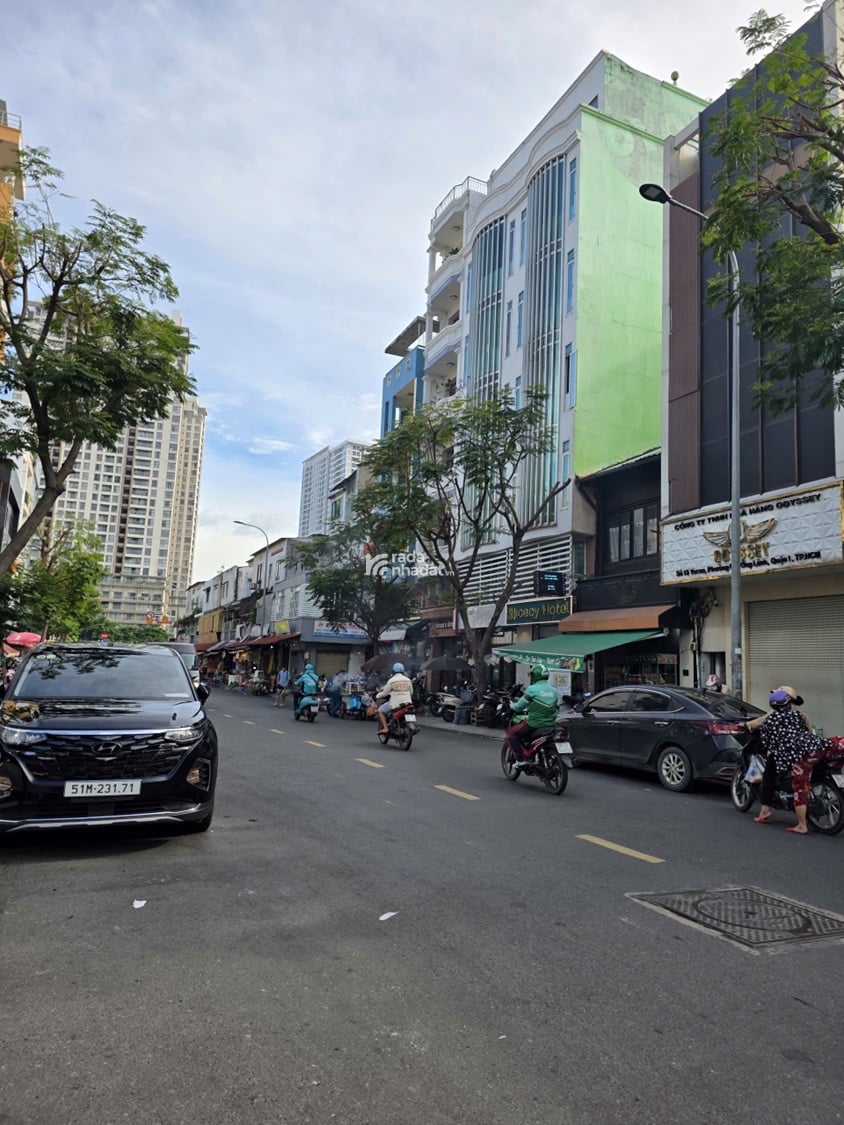 CHÍNH CHỦ BÁN NHÀ MT YERSIN_TRUNG TÂM Q.1_DT: 10x16m (156m2)_GIÁ 97 TỶ