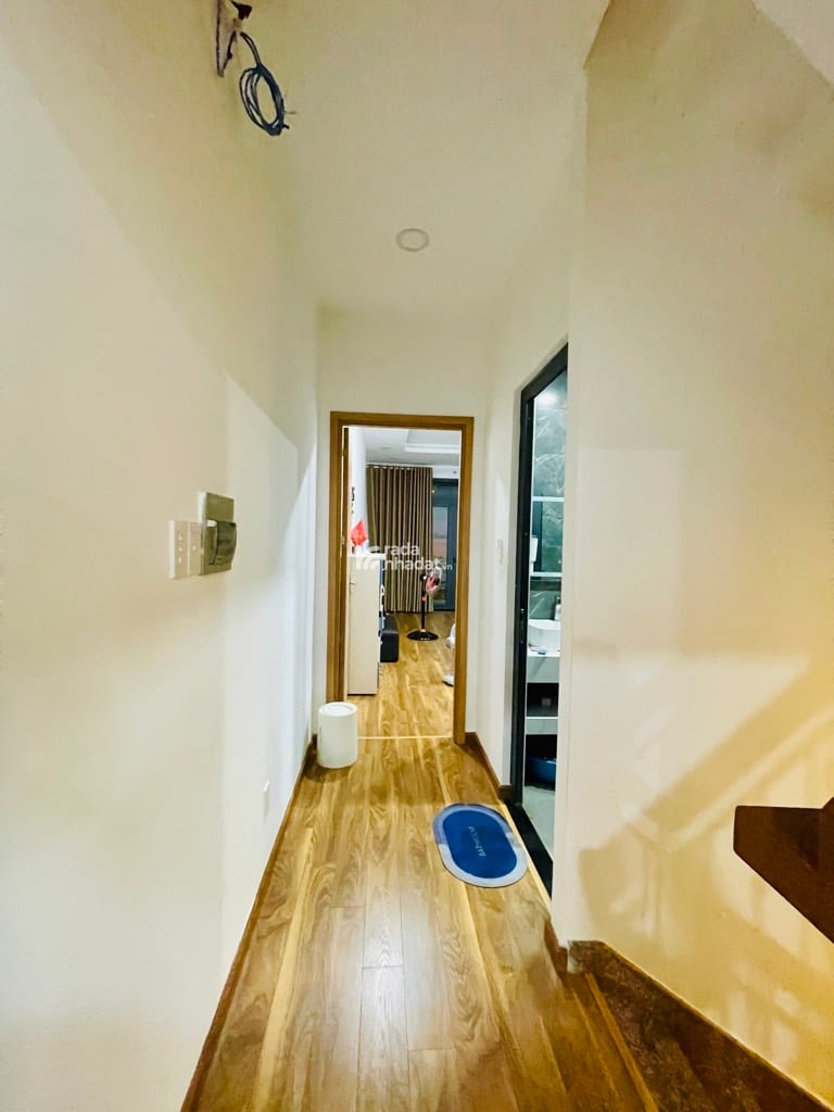 MT KINH DOANH SẦM UẤT- NGAY BÀU CÁT - KHU ĂN UỐNG MUA SẮM.