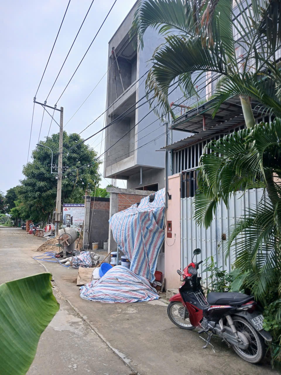 BÁN ĐẤT TẶNG NHÀ CẤP 4  LONG TRƯỜNG, TP. THỦ ĐỨC CHỈ 2,5 TỶ TL