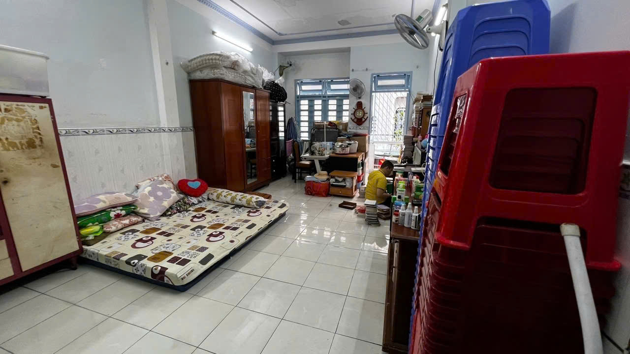 Nhà khu vực Tân Hương, hẻm 4m, 73m2, 4x18, Khu an ninh, Chỉ 6.65 tỷ TL