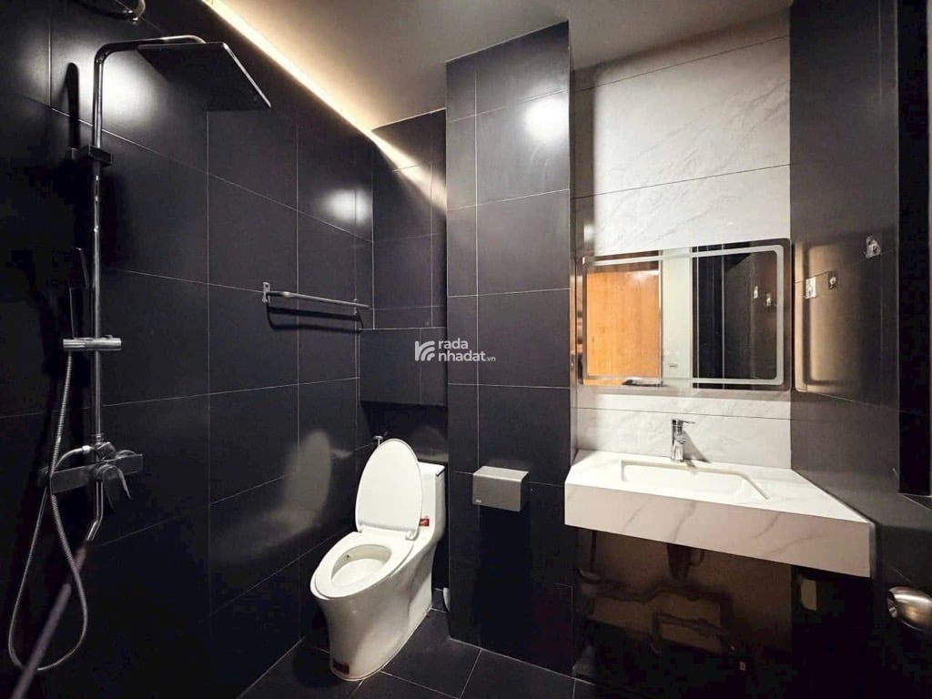 HẺM NHỰA 8M- TRẦN HUY LIỆU- PHƯỜNG 15, PHÚ NHUẬN-DT: 4*16M-4 TẦNG- 15 TỶ 2