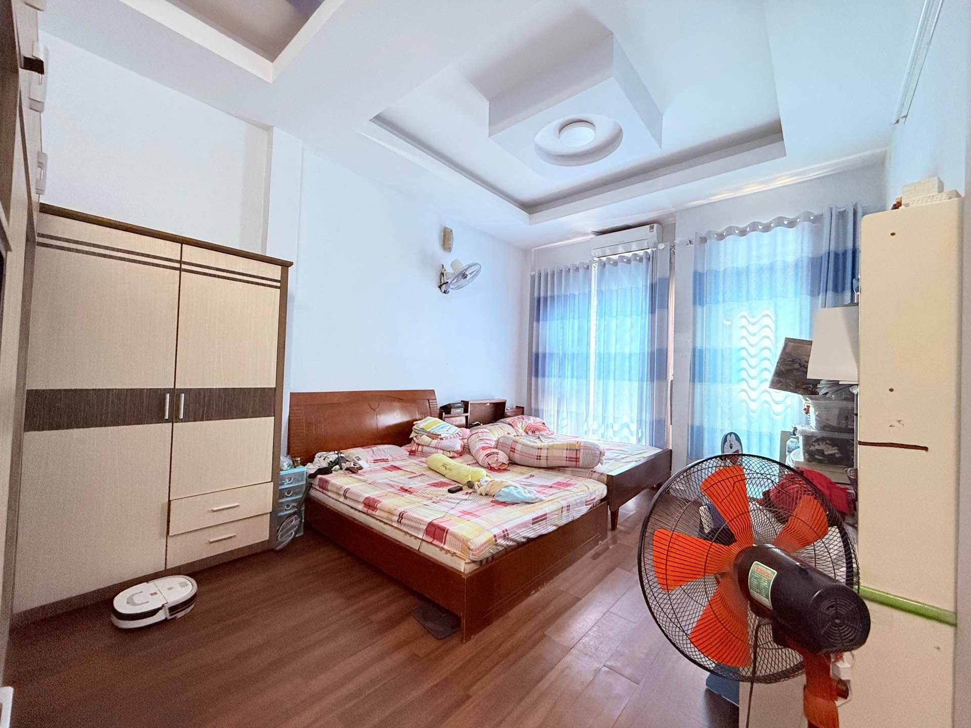 Nhà khu an ninh đường 8m Tân Thắng, kế AEON, 64m2, 3 tầng, 4PN, Chỉ 8.6 tỷ