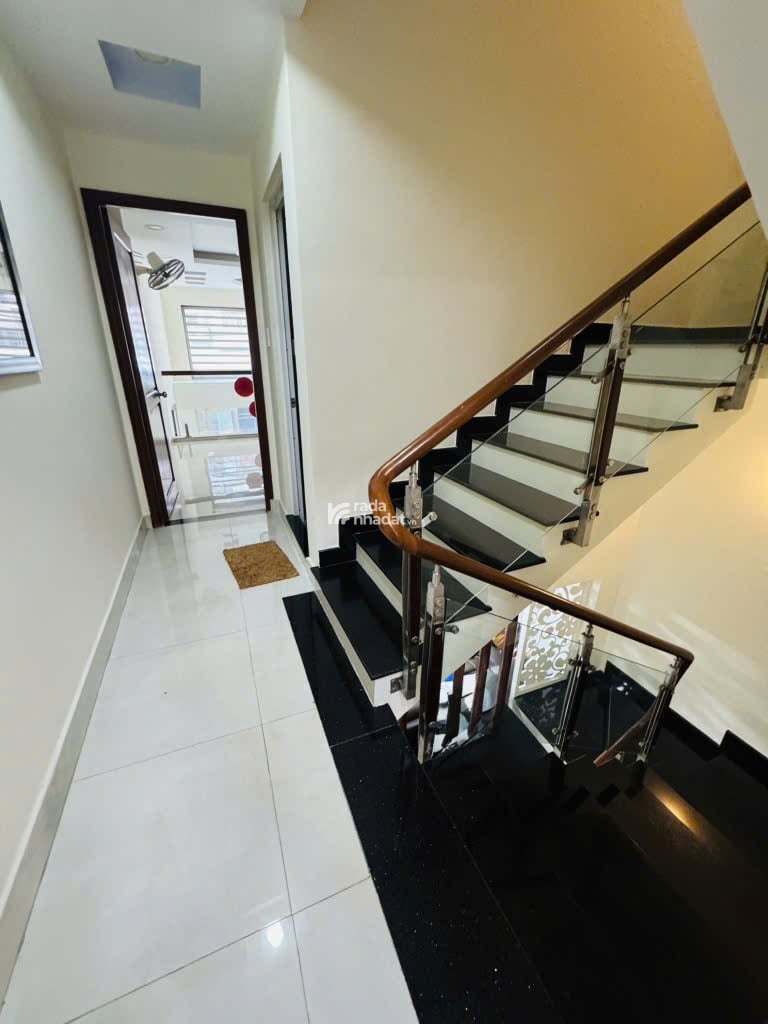 Nhà Hai Mặt Tiền Đường,Ngay Metro Bình Phú,Quận 6 (4 x 18 x 4 Tầng) 13,3 Tỷ TL