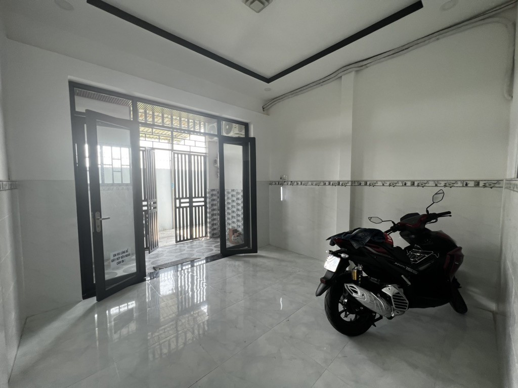 MỚI ĐẸP Ở NGAY, 2 TẦNG ĐỐI DIỆN VẠN PHÚC CITY DÒNG TIỀN ỔN ĐỊNH 4X15 CHỈ 5,3 TỶ.