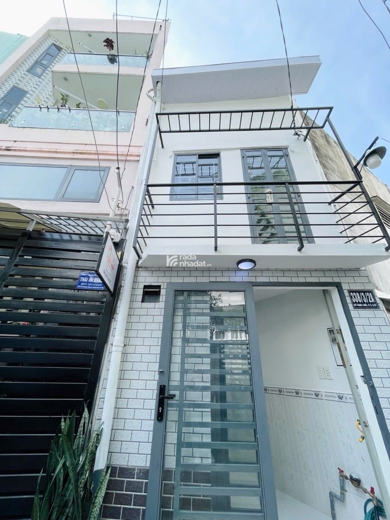 SÁT HẺM XE HƠI NƠ TRANG LONG, BÌNH THẠNH, GIÁ RẺ Ở NGAY. GIẢM 650TR CHỈ 2T 