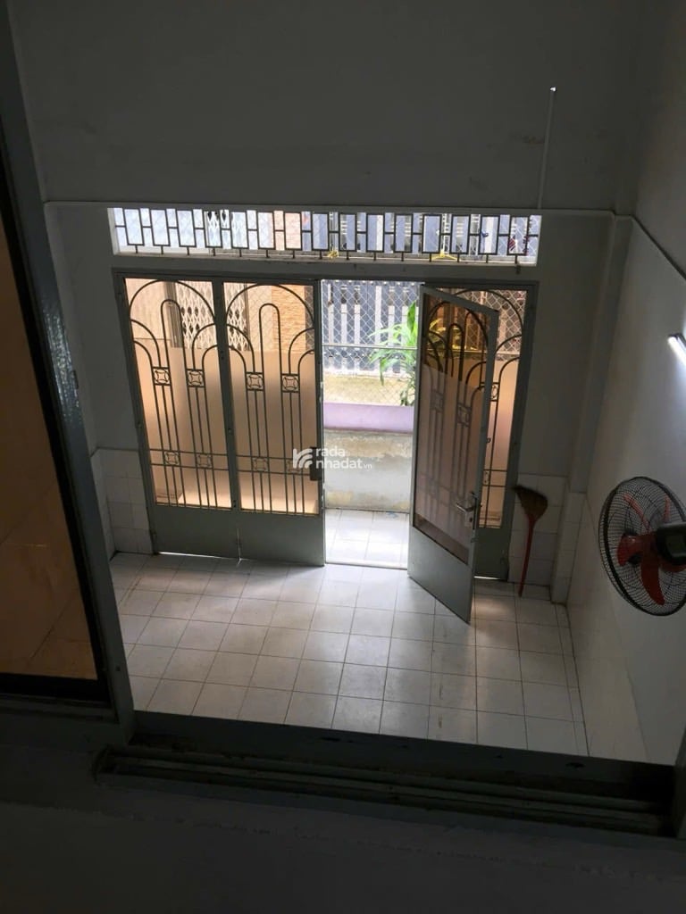 (QUẬN 8 )NHÀ 3 PHÒNG NGỦ HẺM ÂU DƯƠNG LÂN, P. 3, GẦN CẦU CHỮ Y, 55M2, NGANG 4,2M,SHR, 6,9T