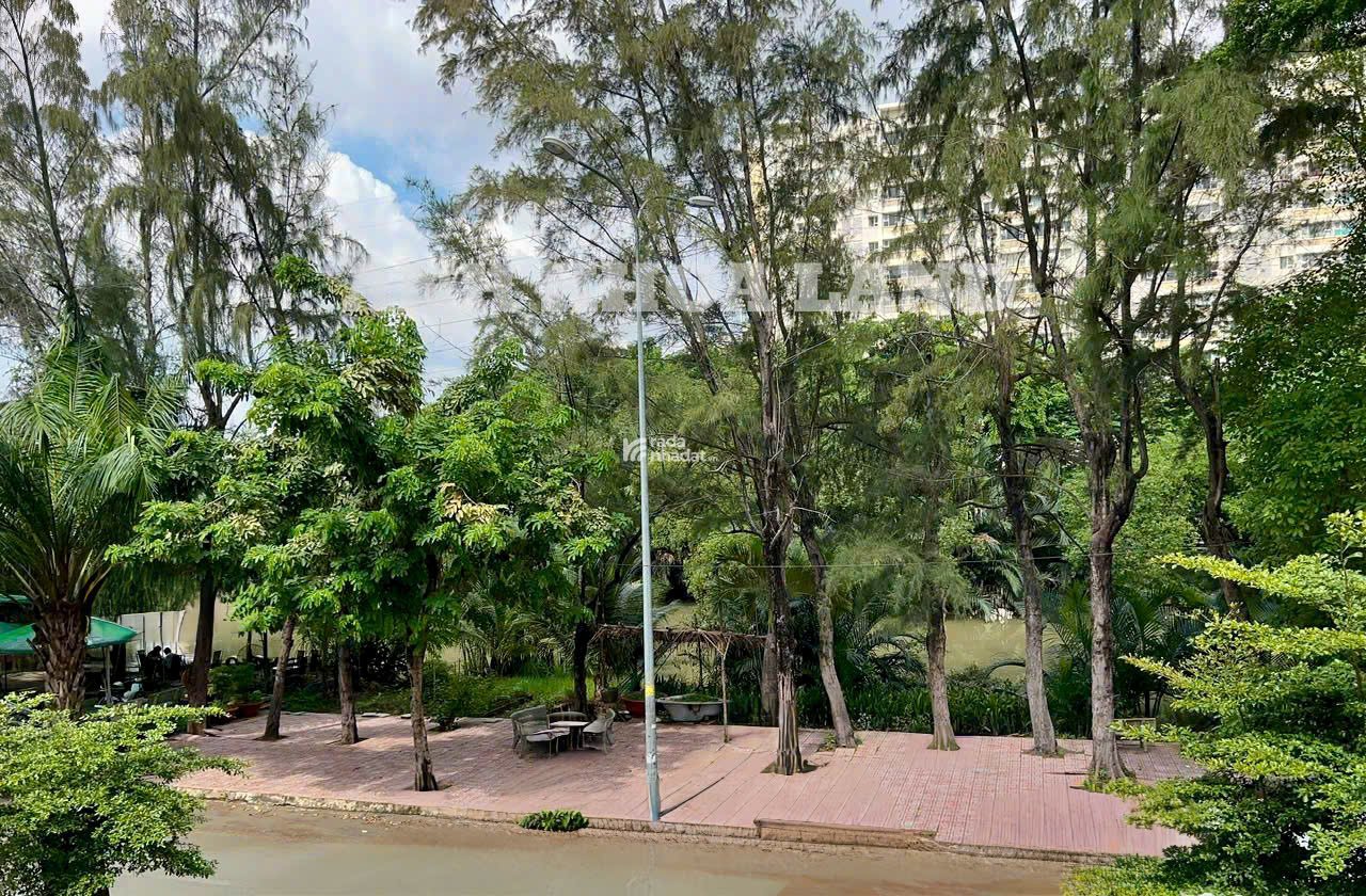 Chính Chủ Bán Gấp Nhà 3T Mặt Tiền Đường D4 KĐT Nam Long, Phước Long B, View Sông