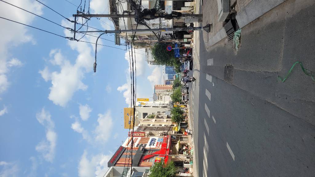 SIÊU PHẨM, MẶT TIỀN NGUYỄN XÍ, BÌNH THẠNH, 50M2 TIỆN XÂY. GIẢM 650TR CHỈ 7.3T