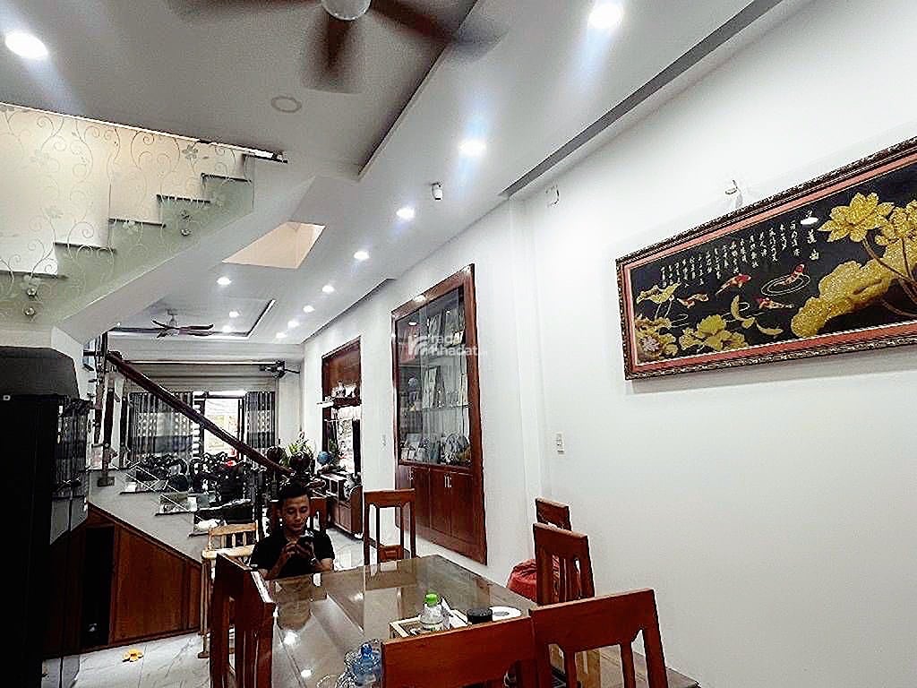 Bán nhà gần lê trọng tấn  A EON tân phú 