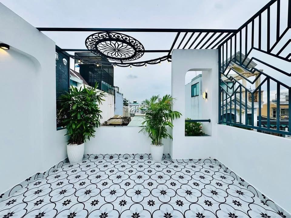 Bán nhà đẹp, full nội thất cơ bản ở Đường số 28, P8, Q. Gò Vấp. Giá 4tỷ640, 58m2, SHR