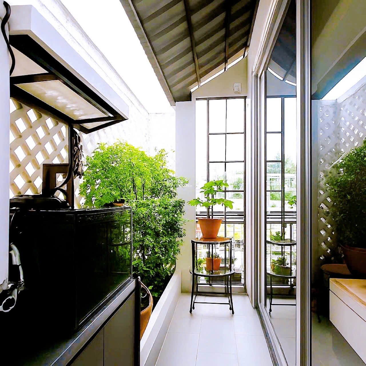 Nhà đẹp giá mềm Hẻm Ô tô Lê Văn Sỹ - Quận 3 - 6.5 x 5 m - 5 Tầng - 8.9 tỷ