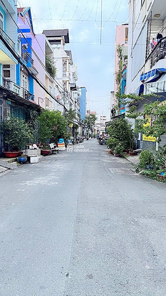 Bán nhà đường đổ thừa luôn tân phú