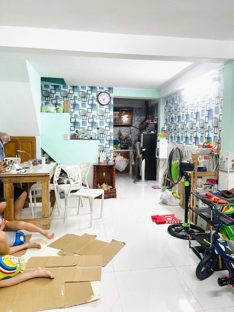 ÂU CƠ - TÂN SƠN NHÌ TÂN PHÚ - GIÁP TÂN BÌNH - 43M2 - 2 TẦNG - 2PN - 2WC - HẺM BA GÁC CÁCH Ô TÔ 50M