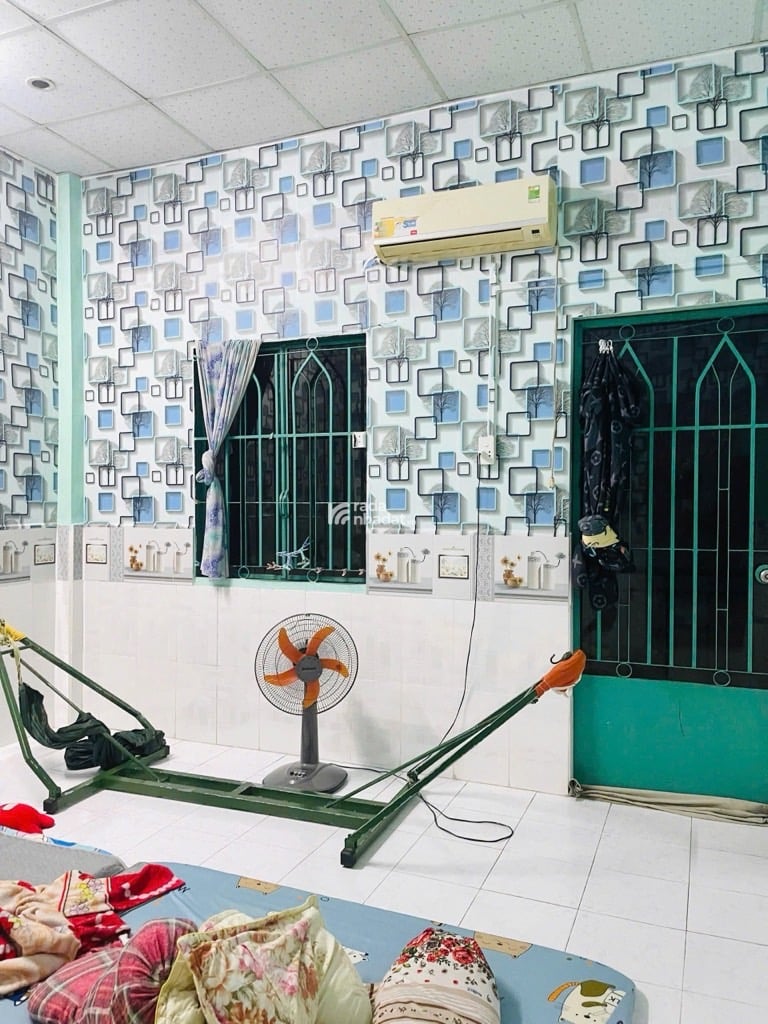 ÂU CƠ - TÂN SƠN NHÌ TÂN PHÚ - GIÁP TÂN BÌNH - 43M2 - 2 TẦNG - 2PN - 2WC - HẺM BA GÁC CÁCH Ô TÔ 50M