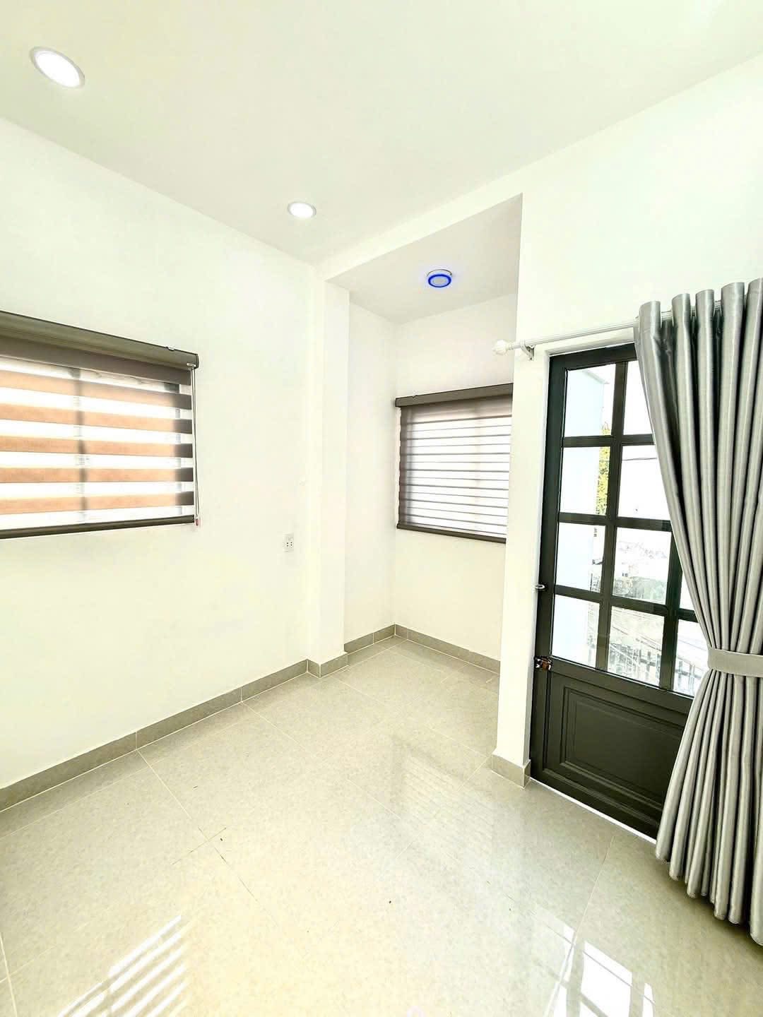 Lên sóng ngay căn Nhà Đường Pasteur P.Võ Thị Sáu Quận 3 Giá 3tỷ850, 38m2(3,8x10m) nhà 2 lầu