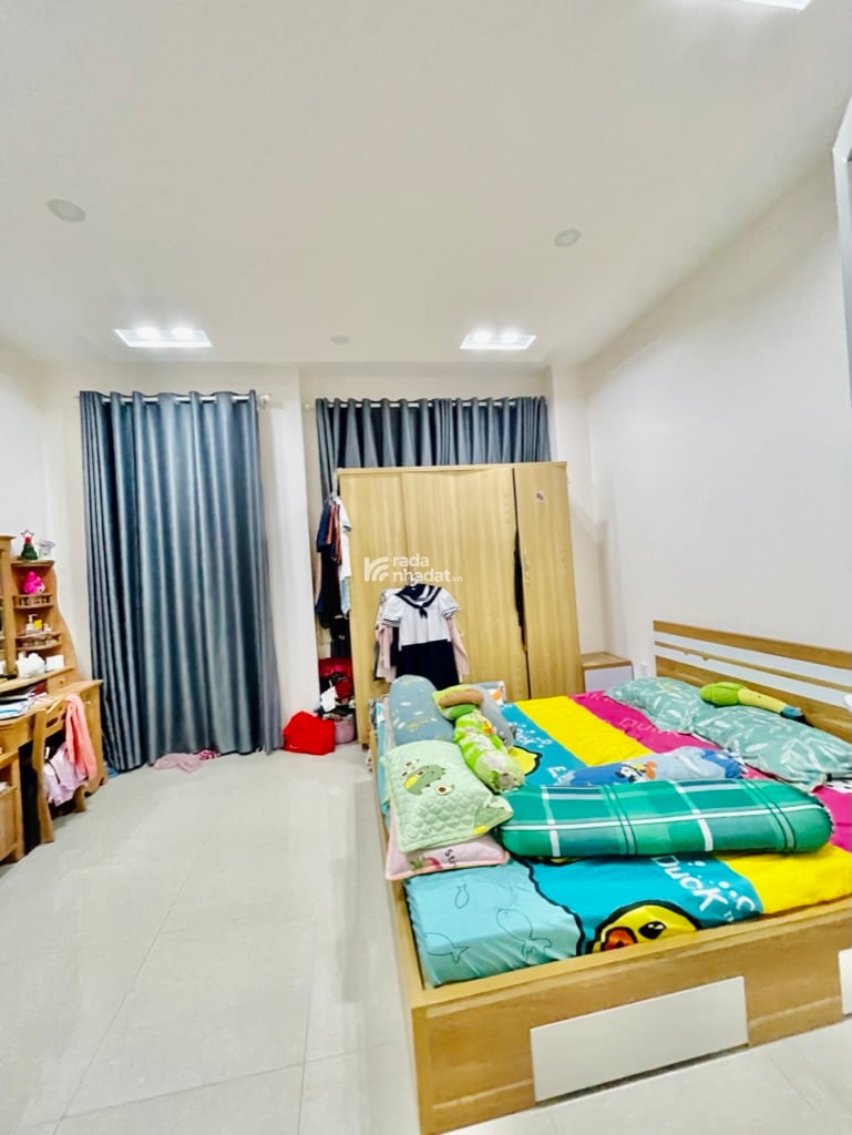 Bán nhà Lê Trọng Tấn, 3 tầng, 4.5m x 14m, 5.5 tỷ 