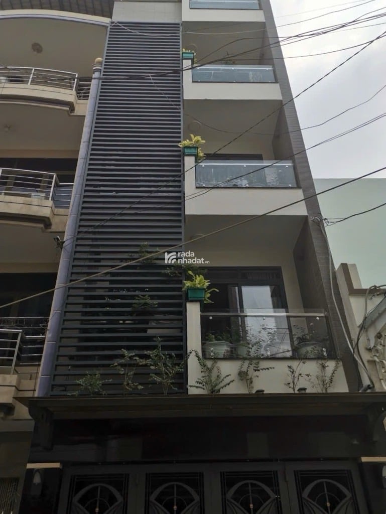 NHÀ 4 TẦNG - 74M2 (4.4*16.5) - HẺM VIP 8M - LÊ MINH XUÂN