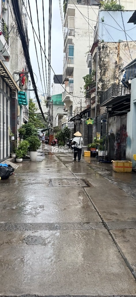 SÁT Q1. HẺM XE HƠI XÔ VIẾT NGHỆ TĨNH, BÌNH THẠNH, 55M2 MỚI Ở NGAY. GIẢM 350TR CHỈ 8.5T TL 