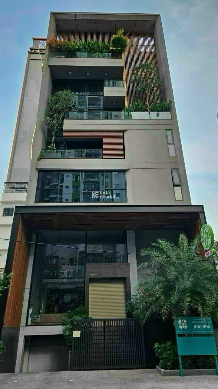 Khan hiếm! Mặt tiền Cách Mạng Tháng 8 - DT: 8x20m - 3 Tầng - HĐT: 200tr/th - Giá bán: 41 tỷ TL