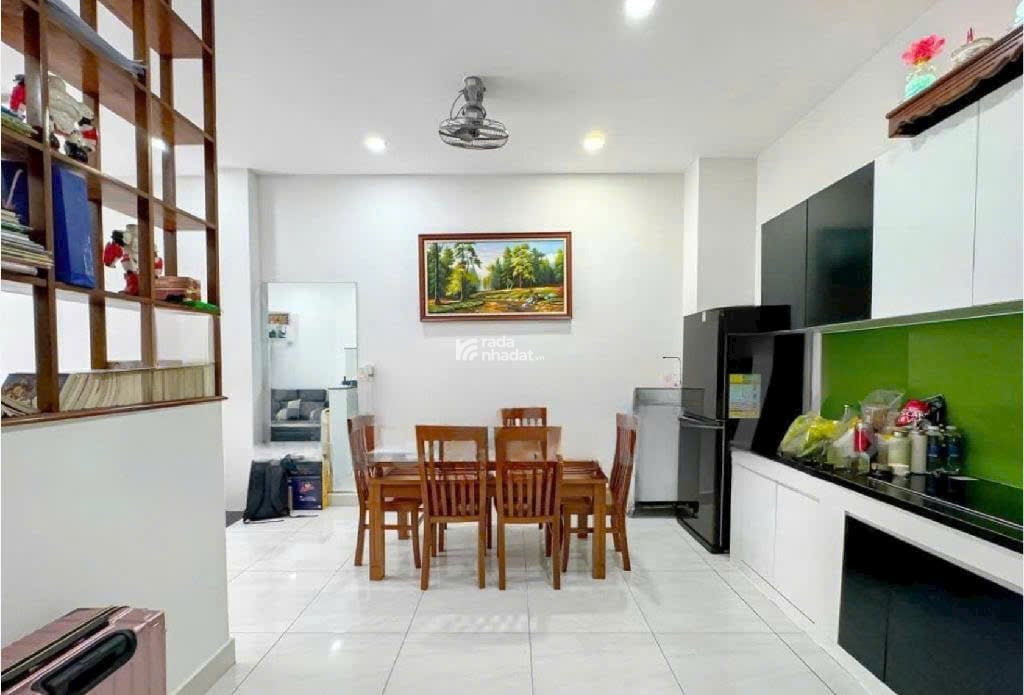 QUẬN 7-NGUYỄN THỊ THẬP HẺM ÔTO 6M KHU DÂN TRÍ CAO NHÀ ĐẸP 3 LẦU NHỈNH 8 TỈ CÓN TL