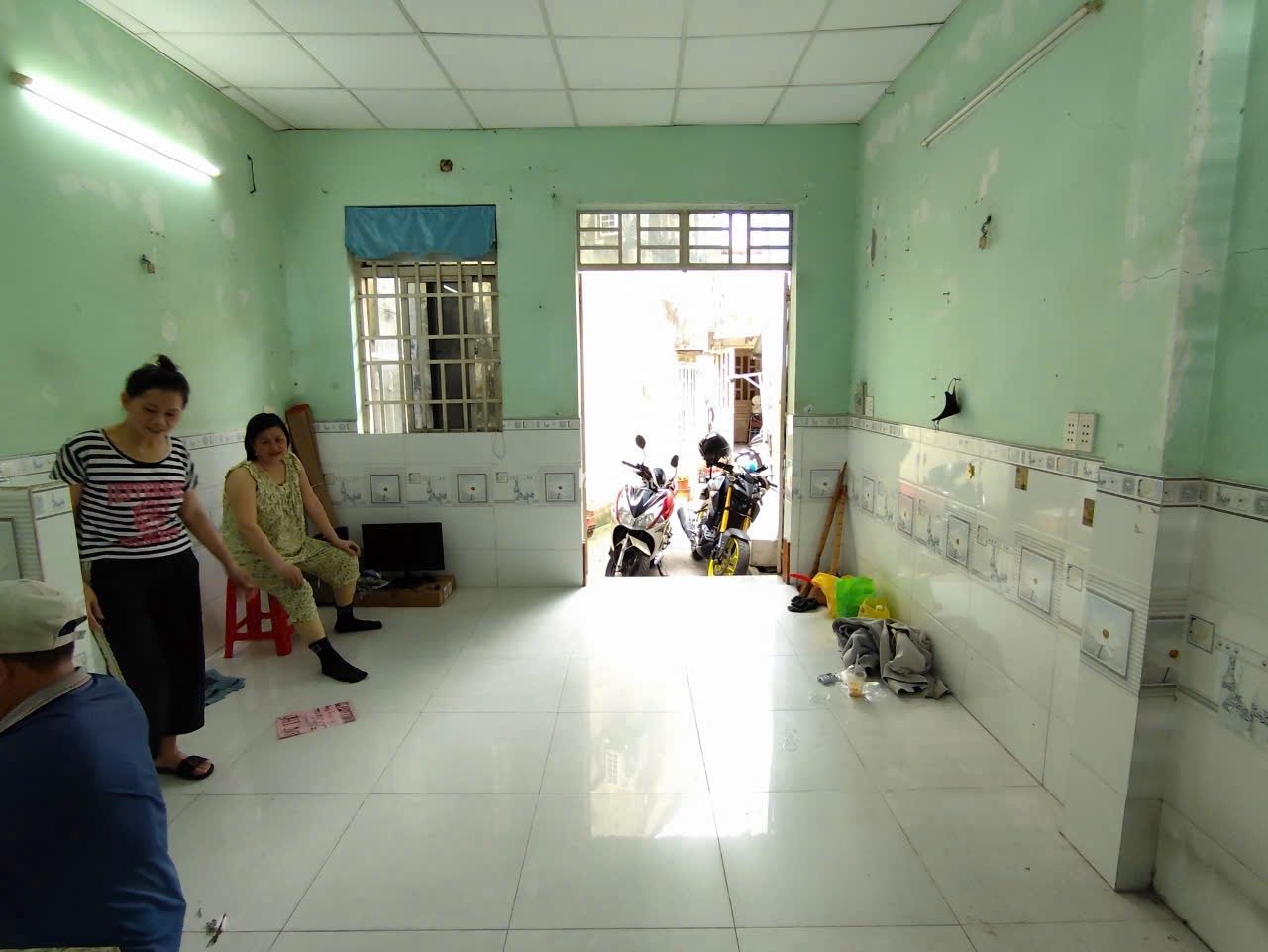 Nhà riêng cho thuê giá rẻ ở đường Lê Thị Hà 