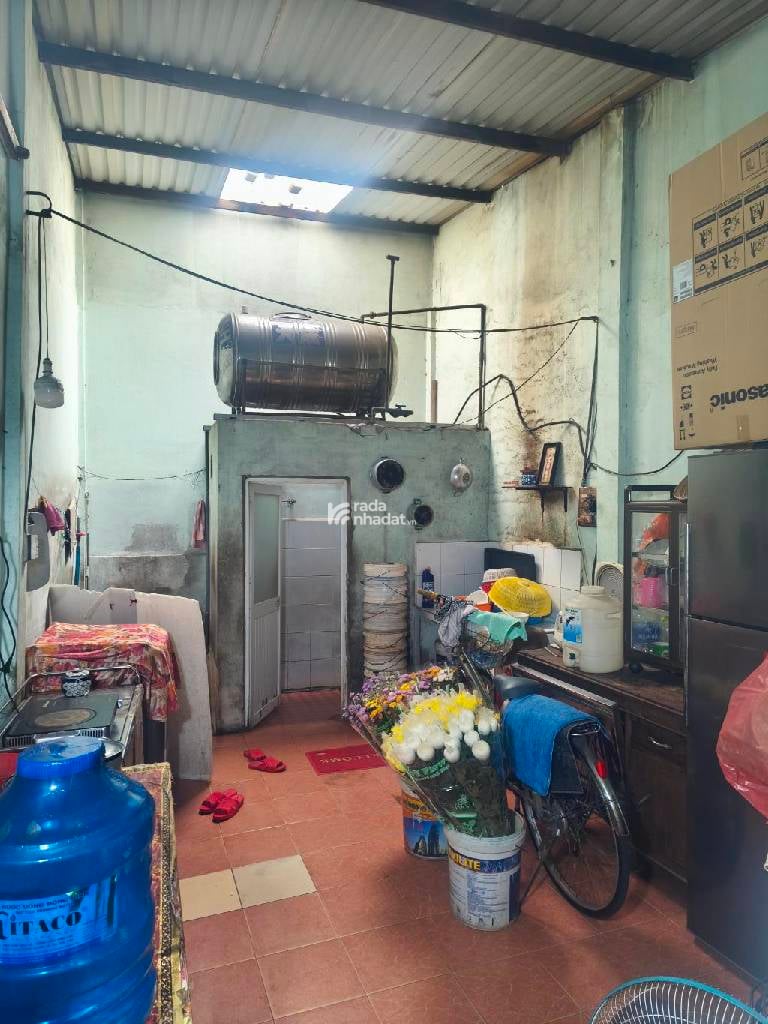 GẦN CHỢ VẢI, HẺM XE HƠI HOÀNG NGỌC PHÁCH, TÂN PHÚ, 45M2 NGANG HIẾM CÓ. GIẢM 550TR CHỈ 6.6T TL TỐT