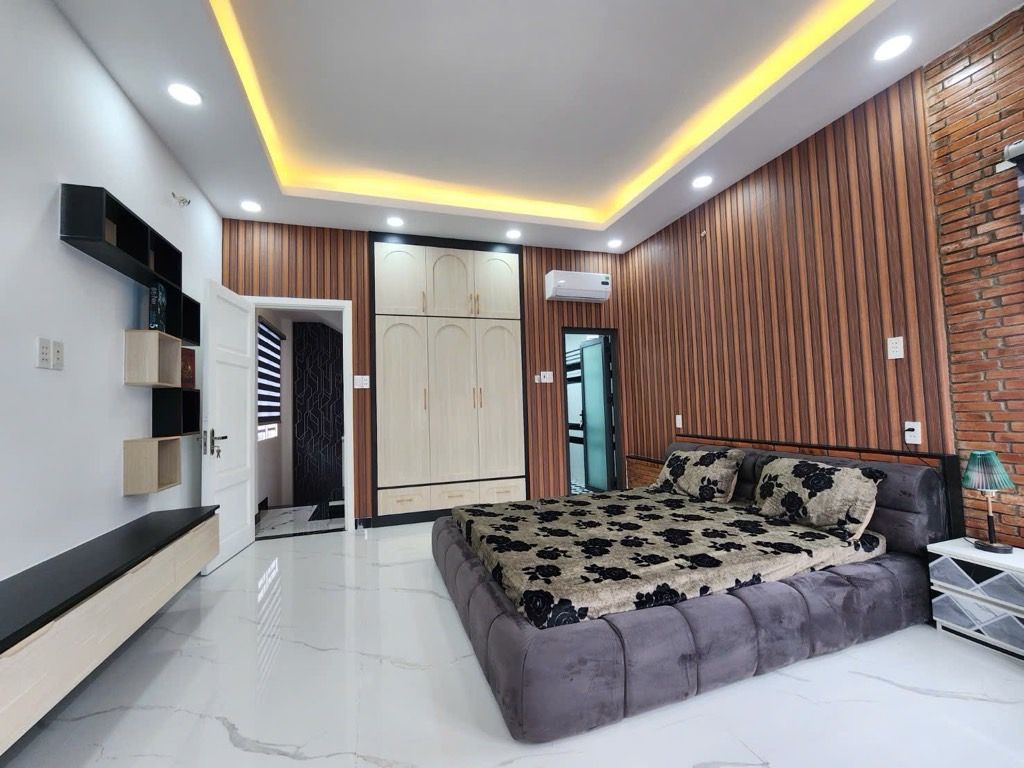 BÁN NHÀ PHAN ANH - 90M2 - 4 TẦNG - HẺM XE TẢI 7M - NGAY NGÃ TƯ 4 XÃ - GIÁ 7,9 TỶ