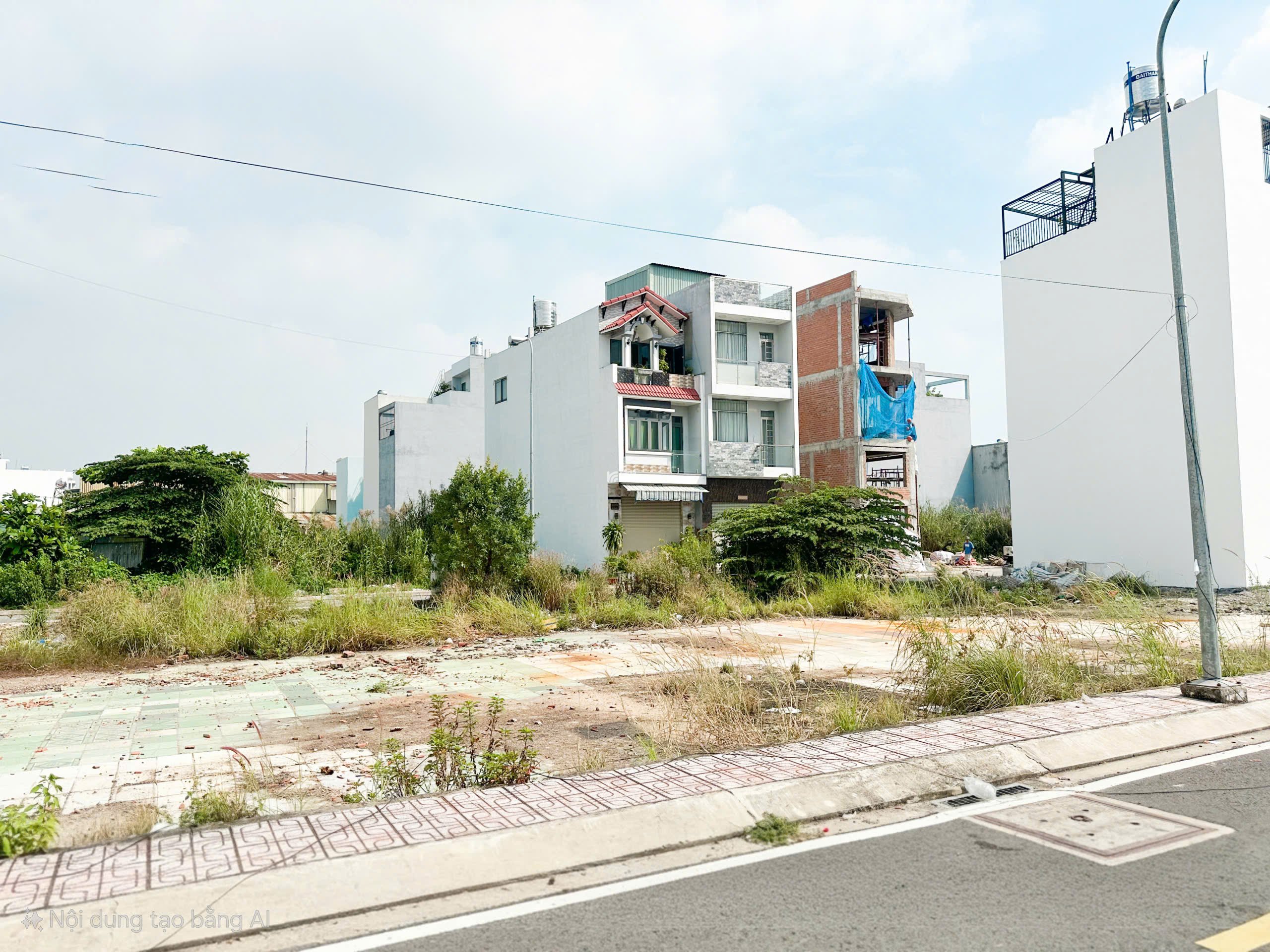 ANH TÔI CẦN BÁN LÔ ĐẤT 75,6M2 KDC TÂY LÂN, DÂN CƯ ĐÔNG, HẠ TẦNG HOÀN THIỆN
