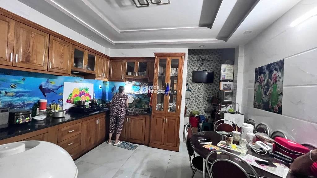 KHU ĐỒNG BỘ -PHẠM VĂN CHIÊU -P9 -GÒ VẤP- DT: 4.15 X 15M- GIÁ 7.8 TỶ TL 