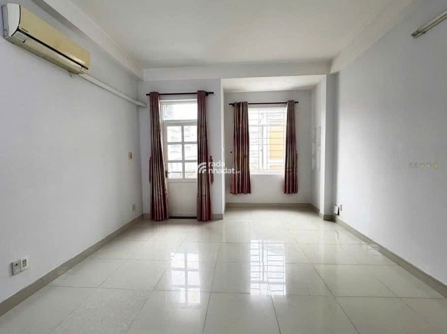 Bán nhà đang cho thuê 16tr ngay Phổ Quang, Phú Nhuận. Giá: 9 tỷ 490tr/ 61m2, Sổ hồng riêng