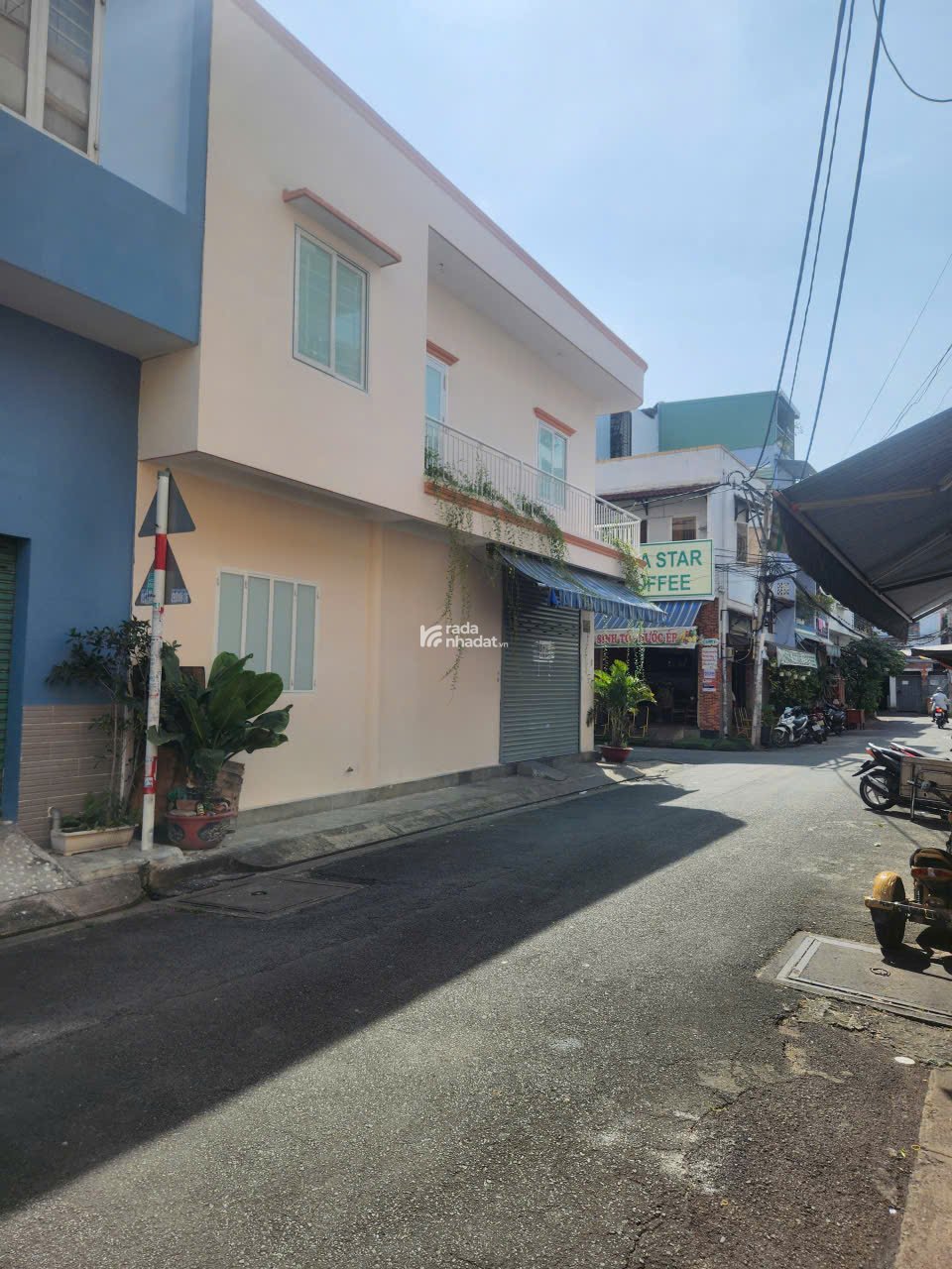 BÁN NHÀ HẺM LÊ THÚC HOẠCH, TÂN PHÚ