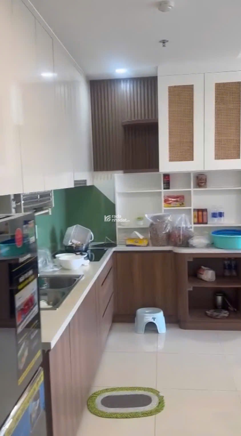 86m2 - Giá 5.4 tỷ thuế phí, 3PN2WC tặng nội thất tầng 24, Q7 Riverside