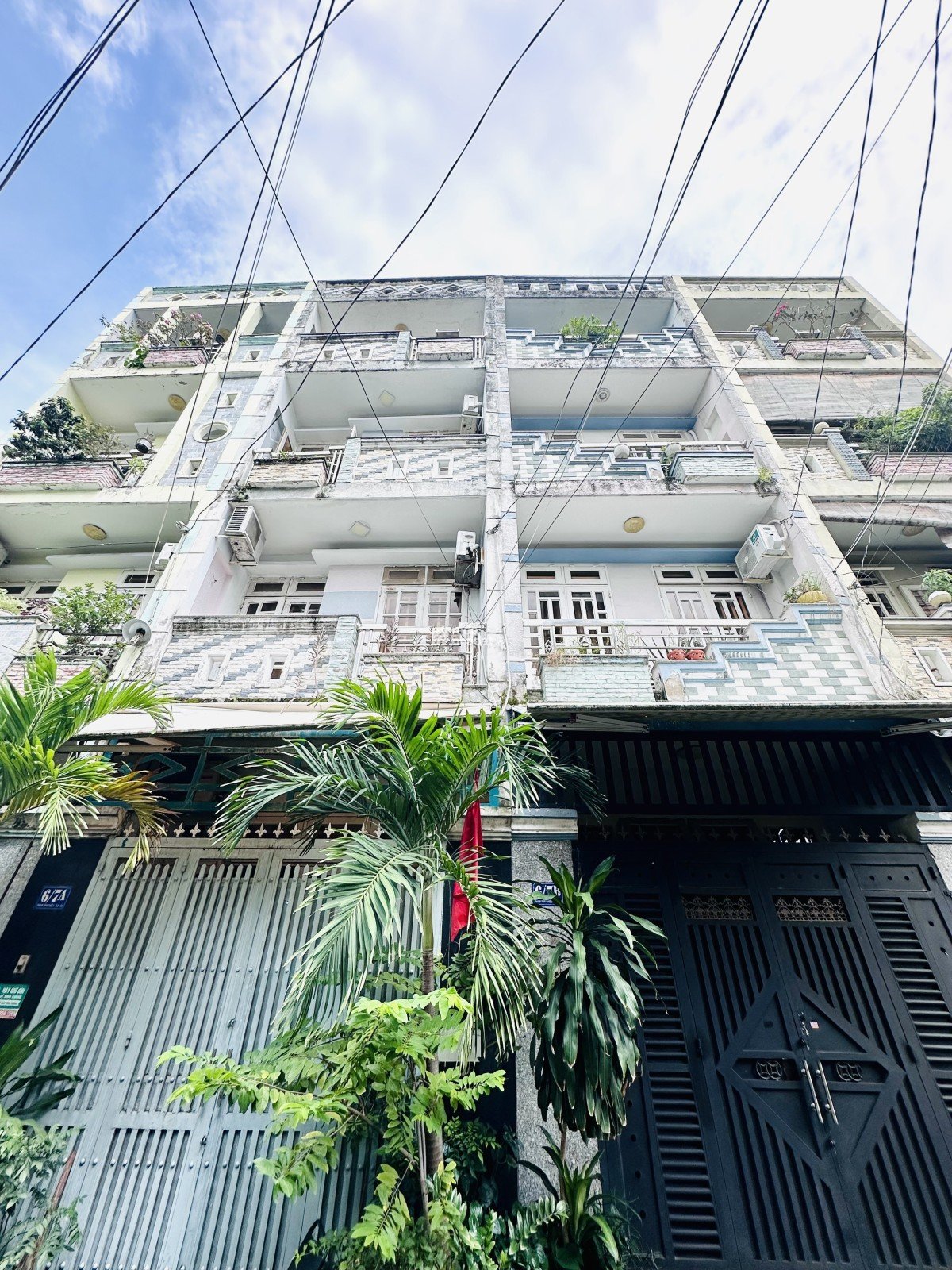 PHẠM VĂN CHIÊU - HẺM 8M OTO TRÁNH - 44m2 4 TẦNG 4PN - 6.7 TỶ