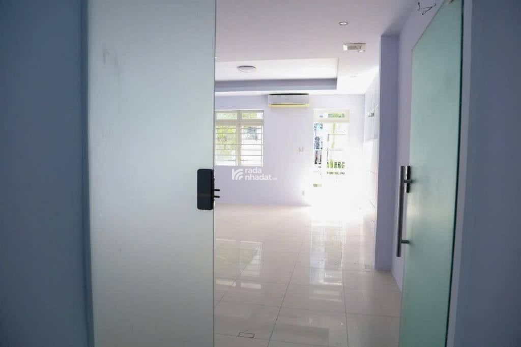 BÁN NHÀ HẺM CÔNG AN ĐƯỜNG TRẦN HƯNG ĐẠO QUẬN 1- 31.5 TỶ TL 