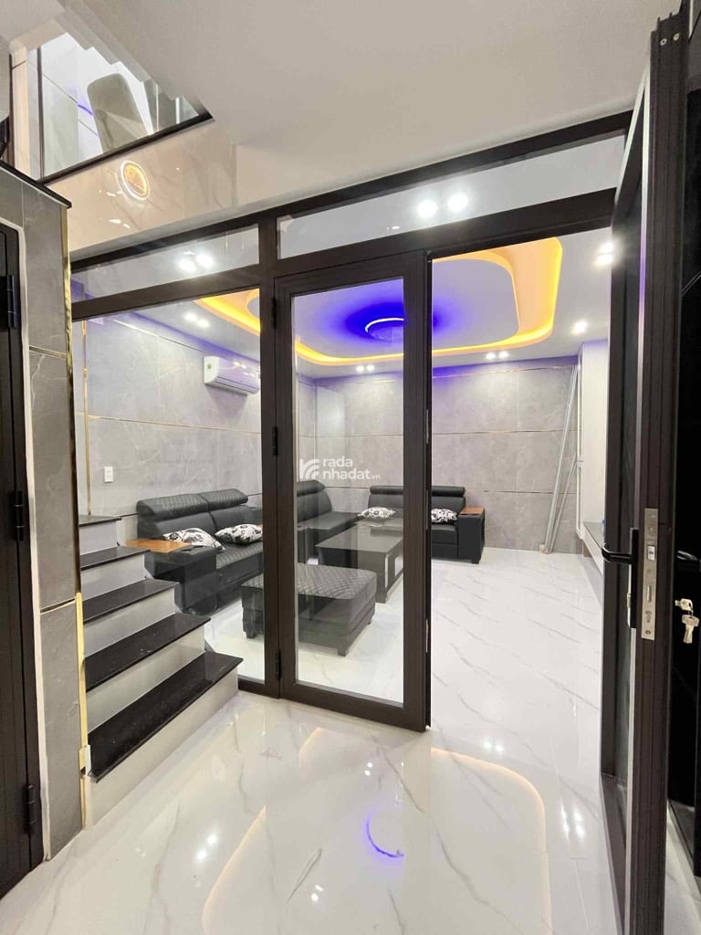 LÔ GÓC THOÁNG -- NGANG LỚN GẦN 5M - NHÀ 5 TẦNG MỚI TINH 100% - HẺM XE HƠI XỊN - NGAY GẦN AEON MALL