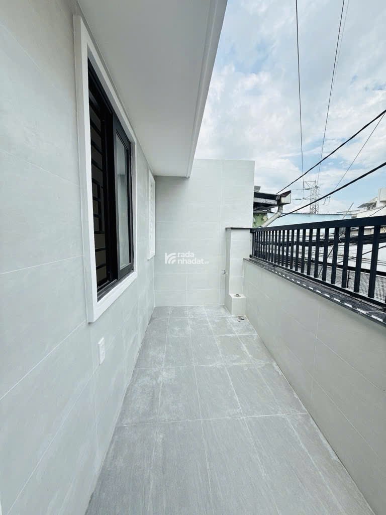 Bán nhà ngay đại học Marketing -KCX tân thuận - thông số đẹp 4*10 -nhỉnh 4t thương lượng