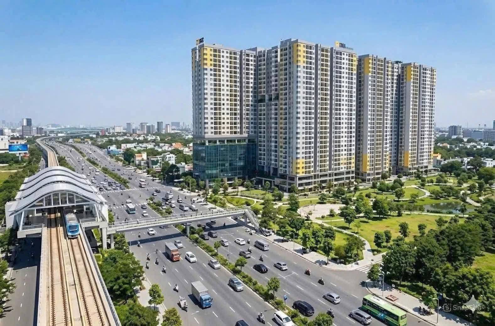 Căn góc 99m2-3PN3WC Bcons Newsky, CK 5.65% , Cam kết thuê 15 TR/Tháng, Metro 100m