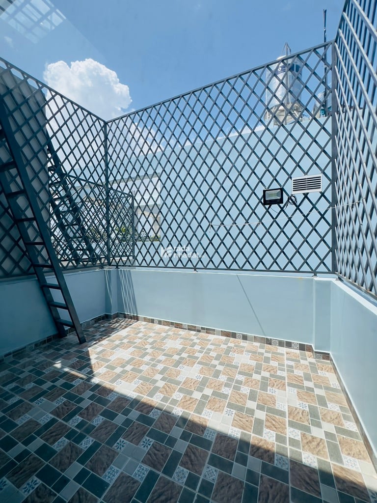 BÁN NHÀ KẾ CC MOONLIGHT KHU TÊN LỬA 56M2 4 TẦNG 5PN HẺM XE HƠI THÔNG KẾ QUẬN 6 7.1 TỶ 